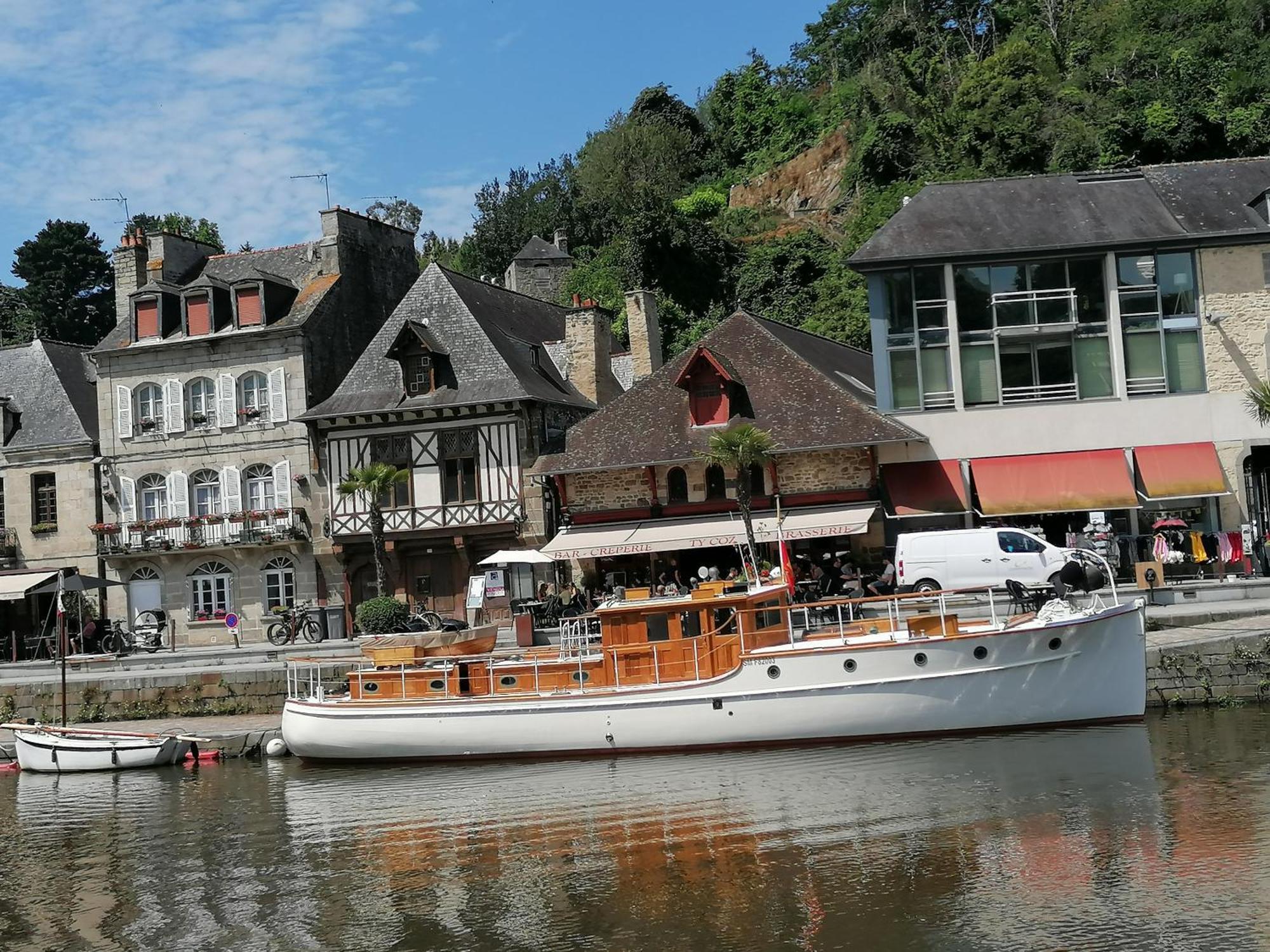 Bed and Breakfast La Tocade Del Arte - Dinan Lanvallay Экстерьер фото
